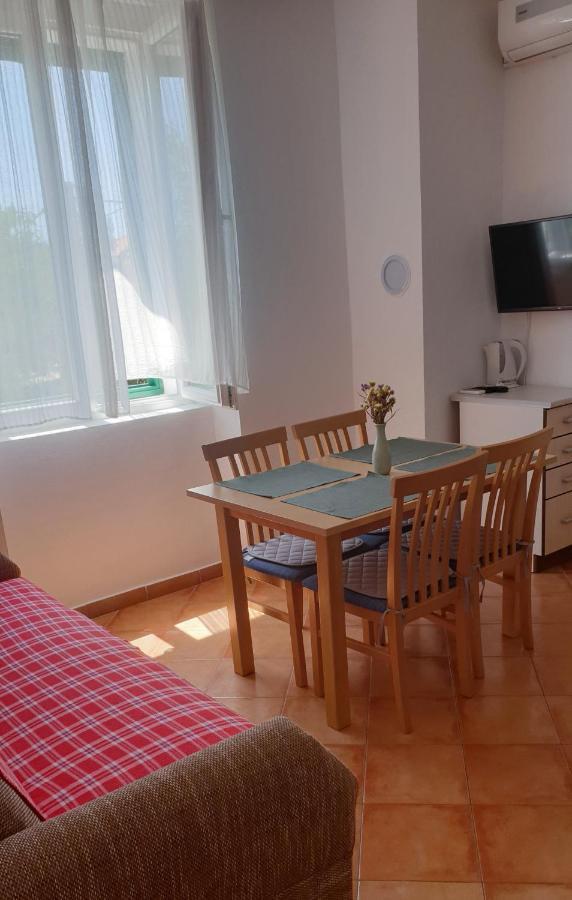 Apartmani Paron Sime Seline Kültér fotó